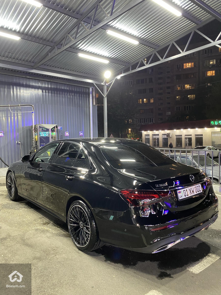 2021 Mercedes-Benz E350 Restyle - image 2