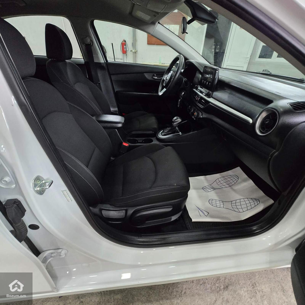 Kia Forte 2020 - image 13