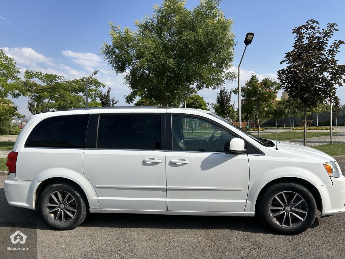 Dodge grand caravan - image 5