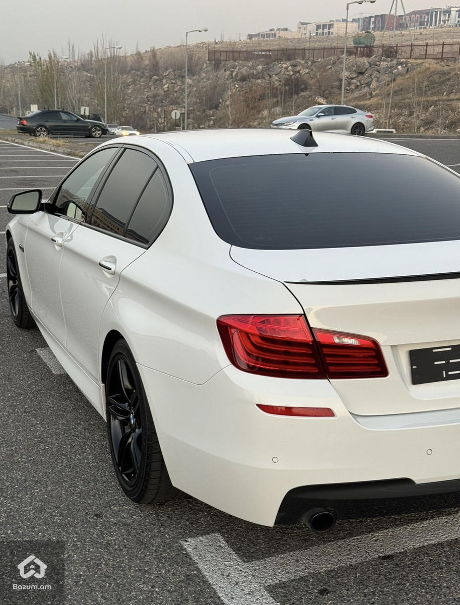 BMW 535i - image 5