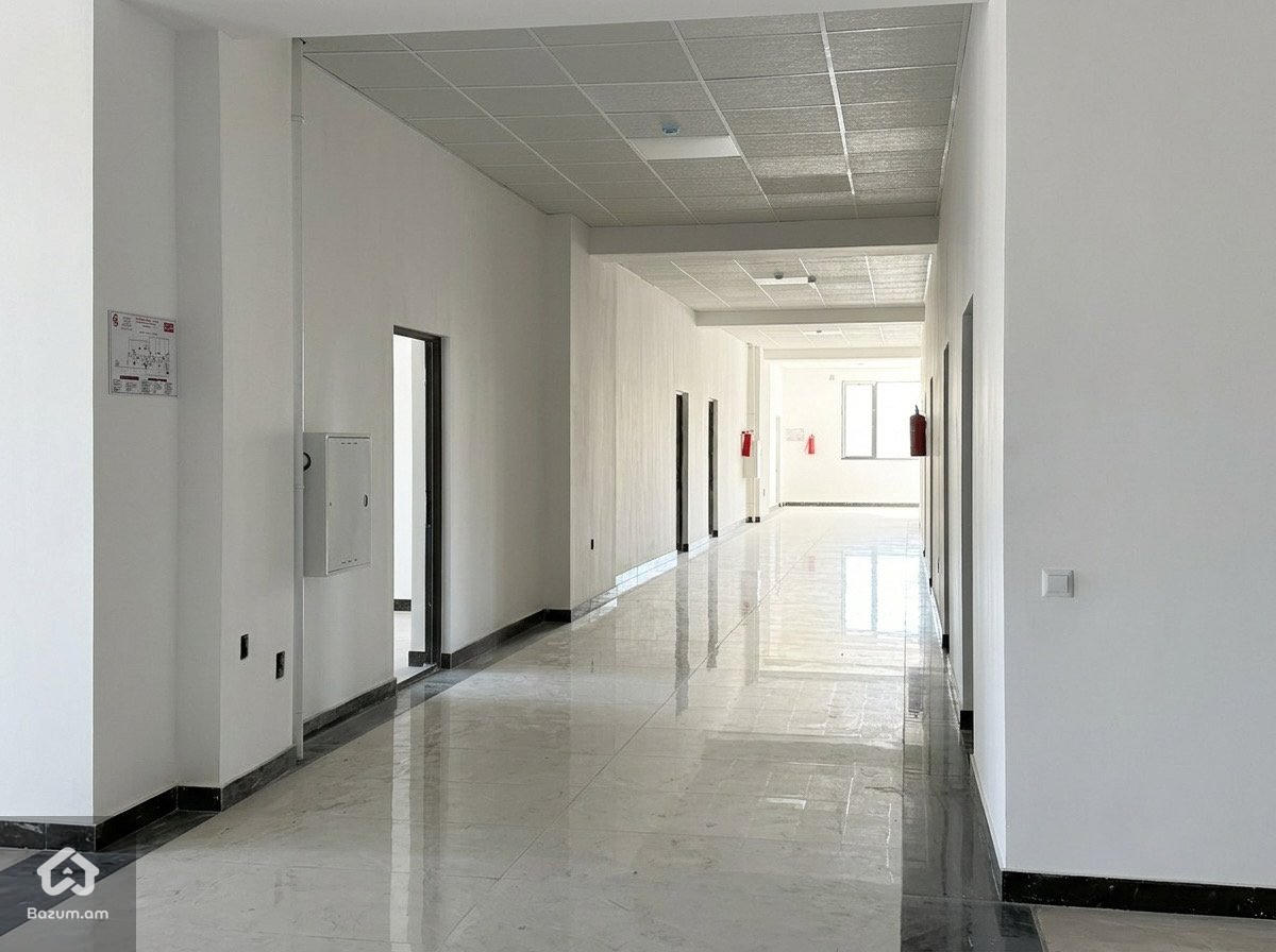 Վարձով է տրվում կոմերցիոն տարածք Էրեբունիում Դավիթ Բեկ փողոցում - image 9