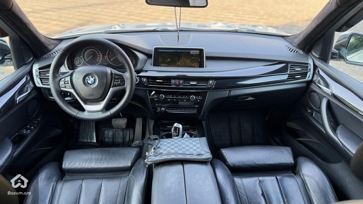 BMW X5 2015 - image 9