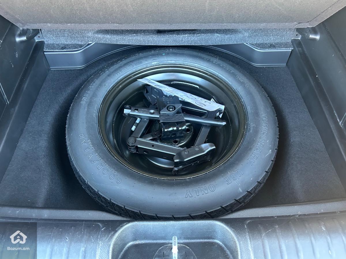 Jeep Cherokee Altitude Edition - image 26