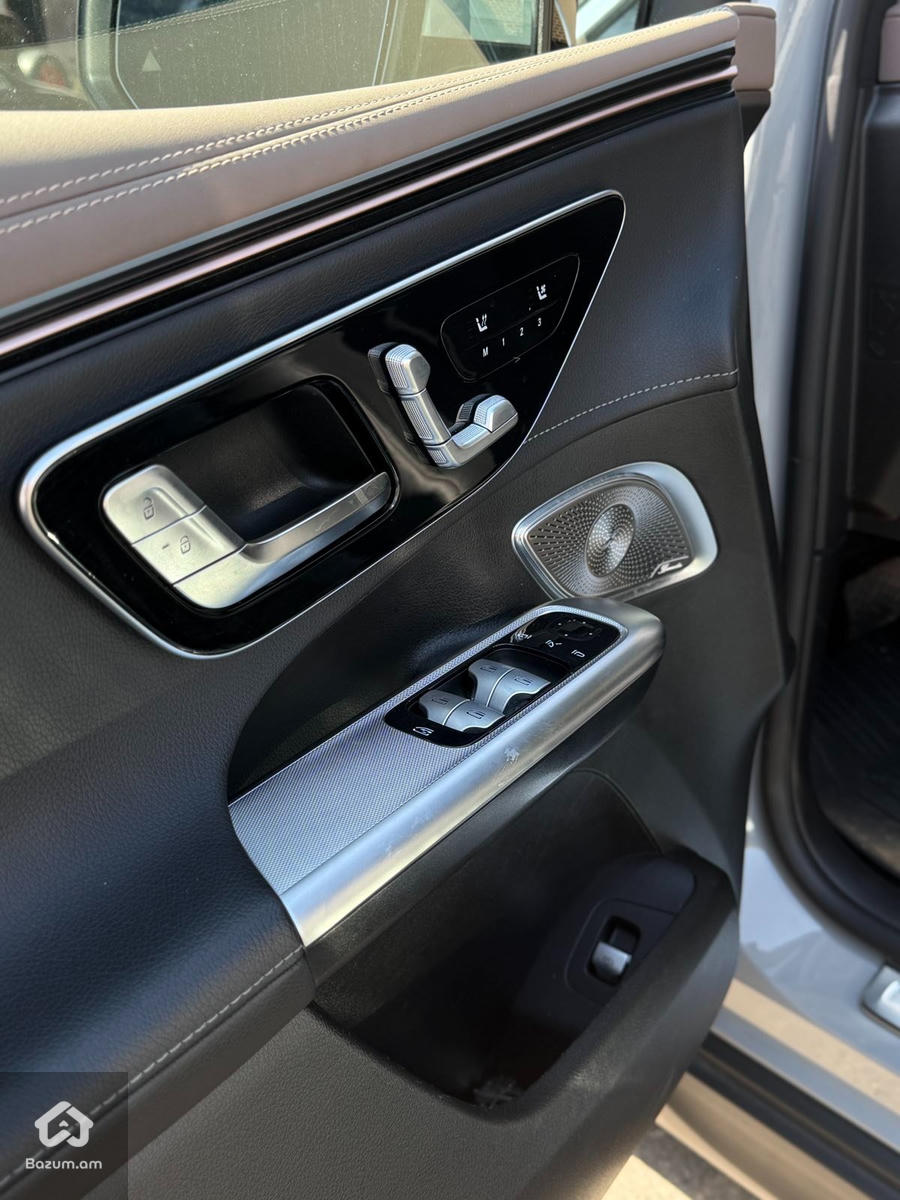 MERCEDES-BENZ EQE 350 SUV 4 MATIC - image 8