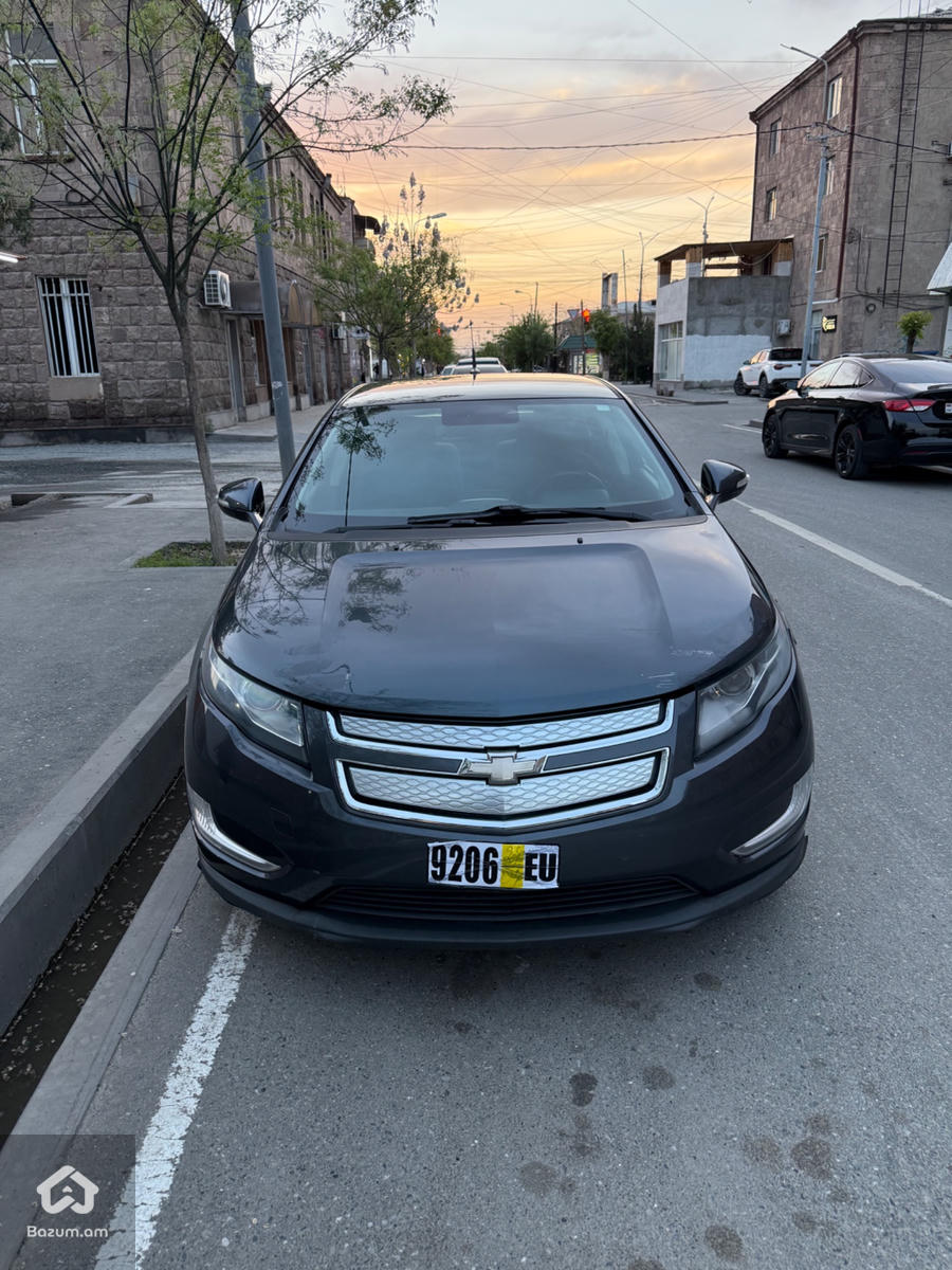 Chevrolet volt - image 4