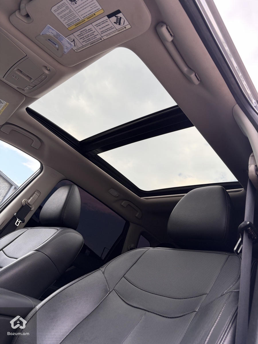 Nissan Rogue SL AWD 2019 - image 8