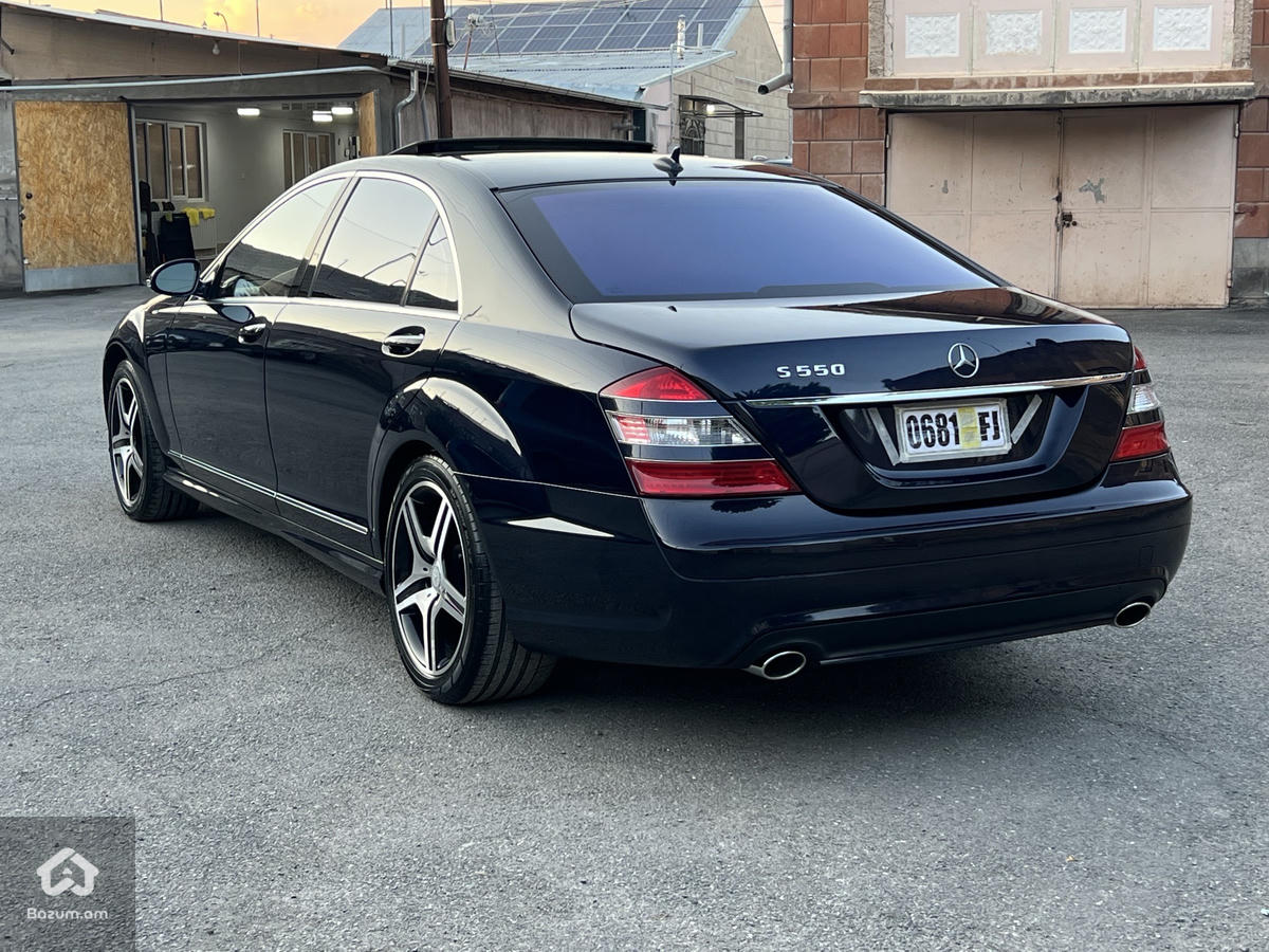 Mercedes Benz W221 - image 4