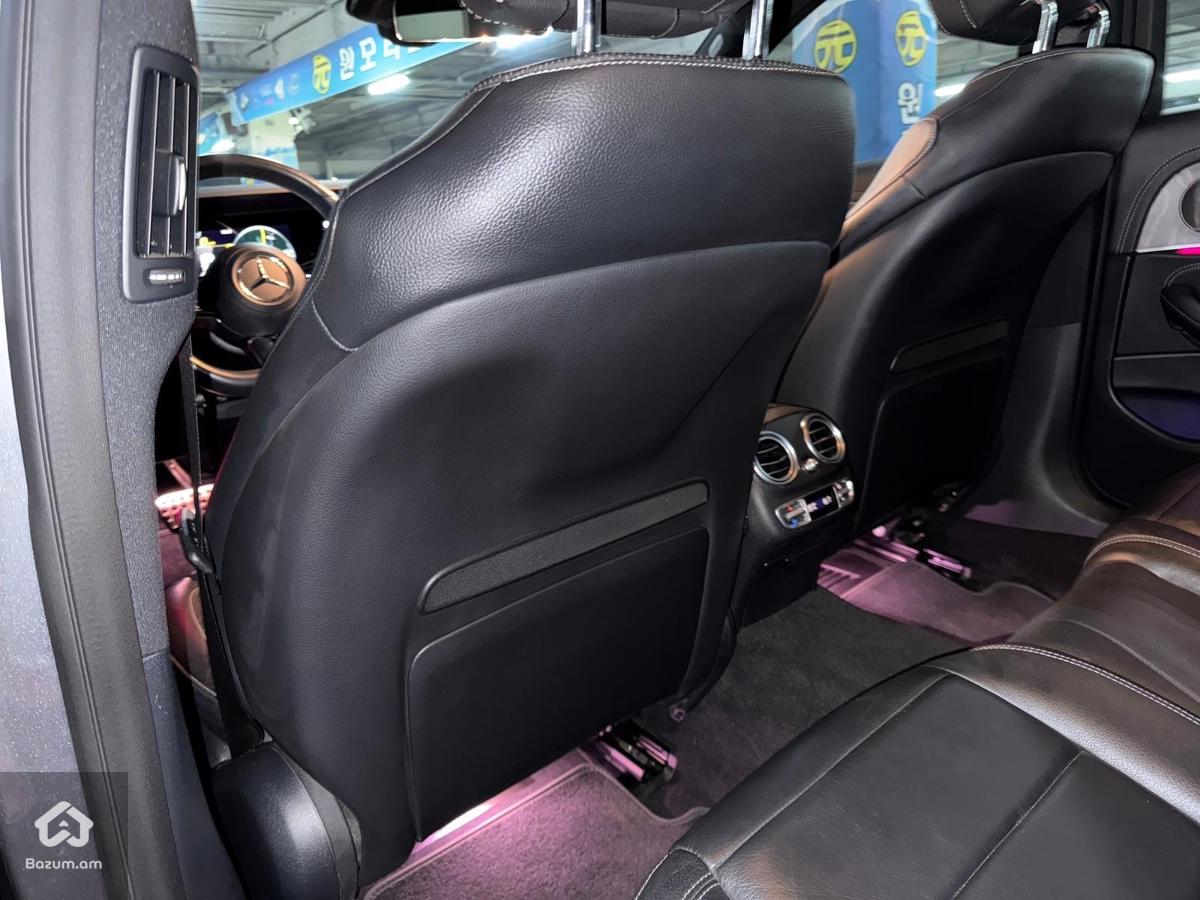 Mercedes Benz E350 AMG Line W213 - image 18