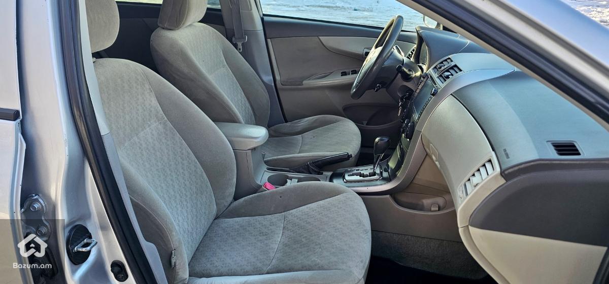 Toyota Corolla  - image 10