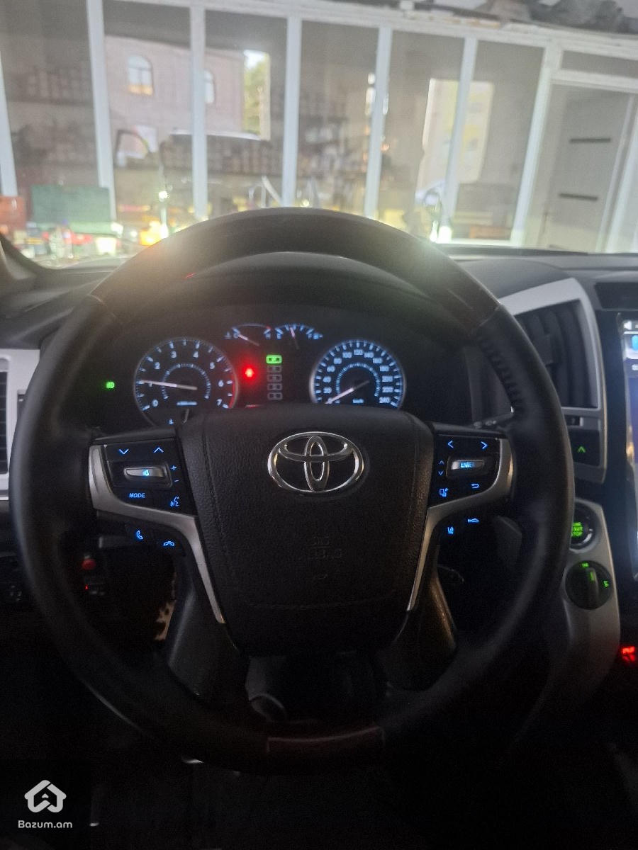 Toyota land cruiser 200 2009թ.  - image 10