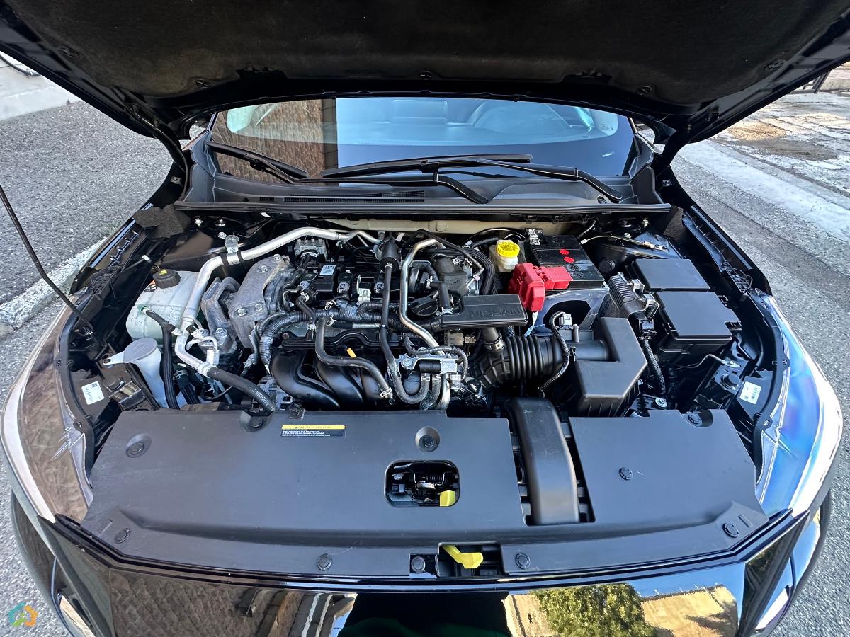 Nissan Sentra - image 15