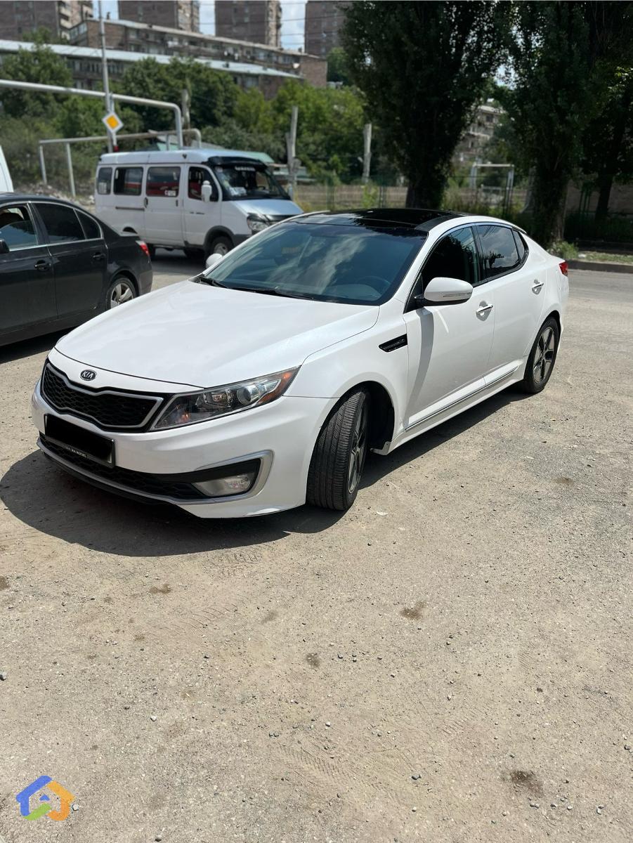KIA OPTIMA HYBRID - image 2