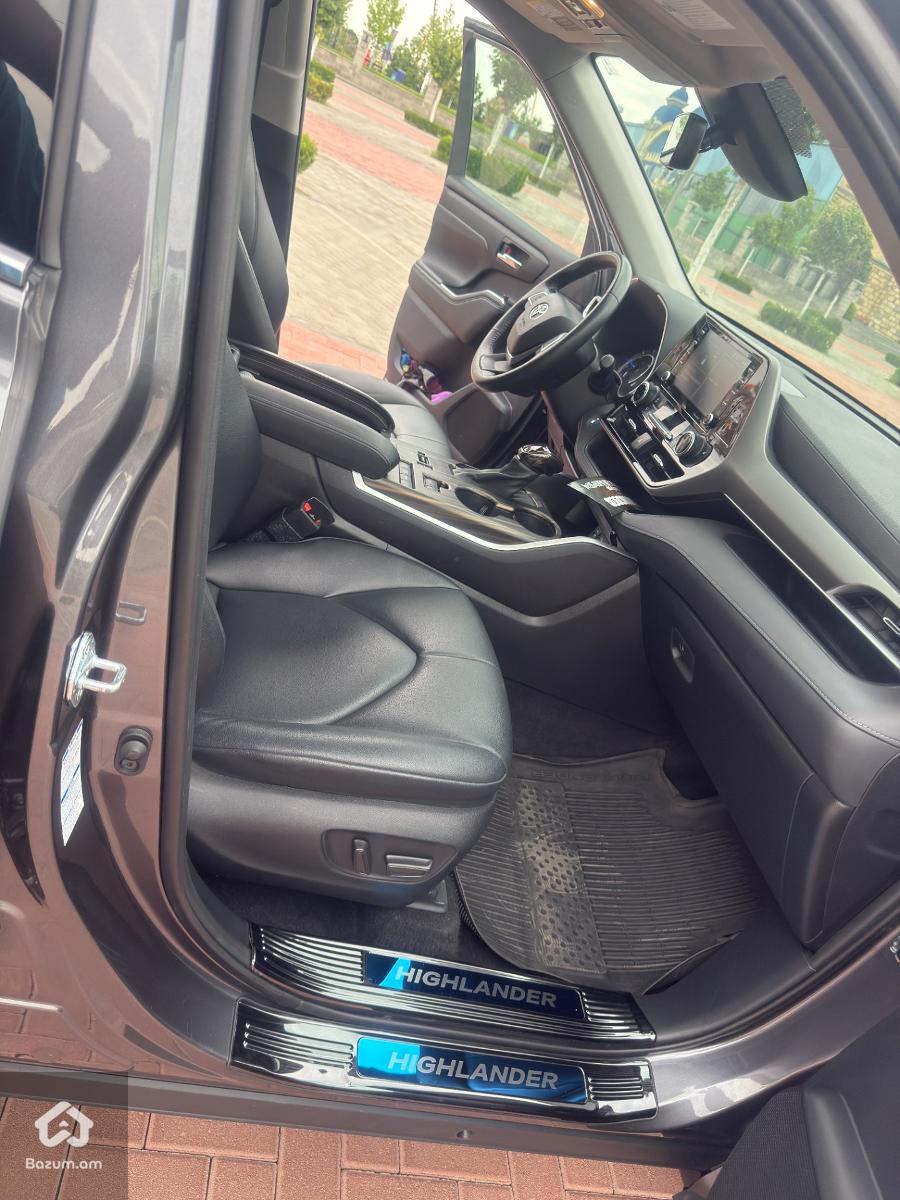 TOYOTA HIGHLANDER 2.5 HYBRID XLE 2021-2022 - image 19