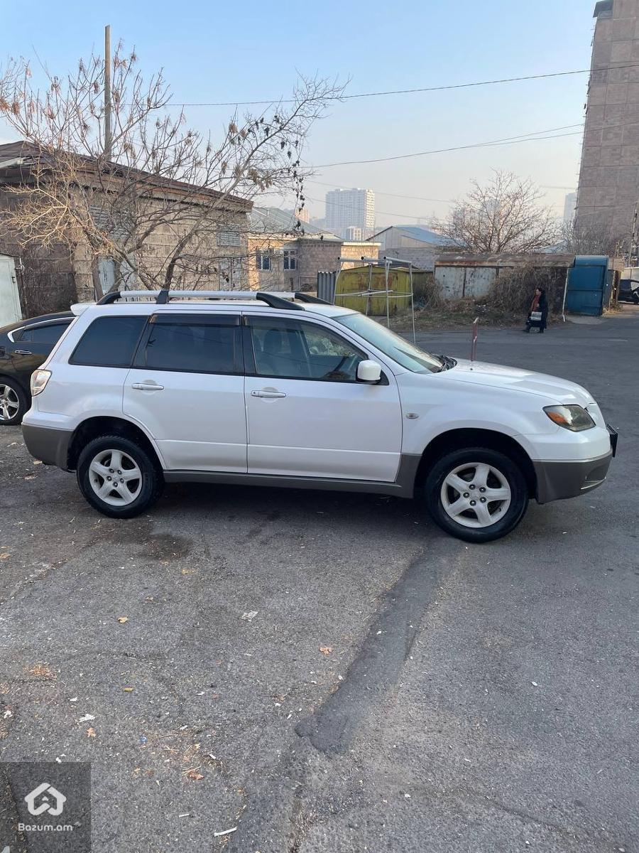 Mitsubishi - image 3