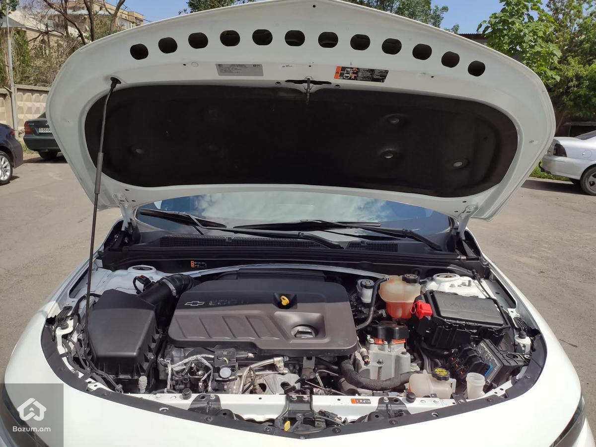 CHEVROLET MALIBU HYBRID  - image 9