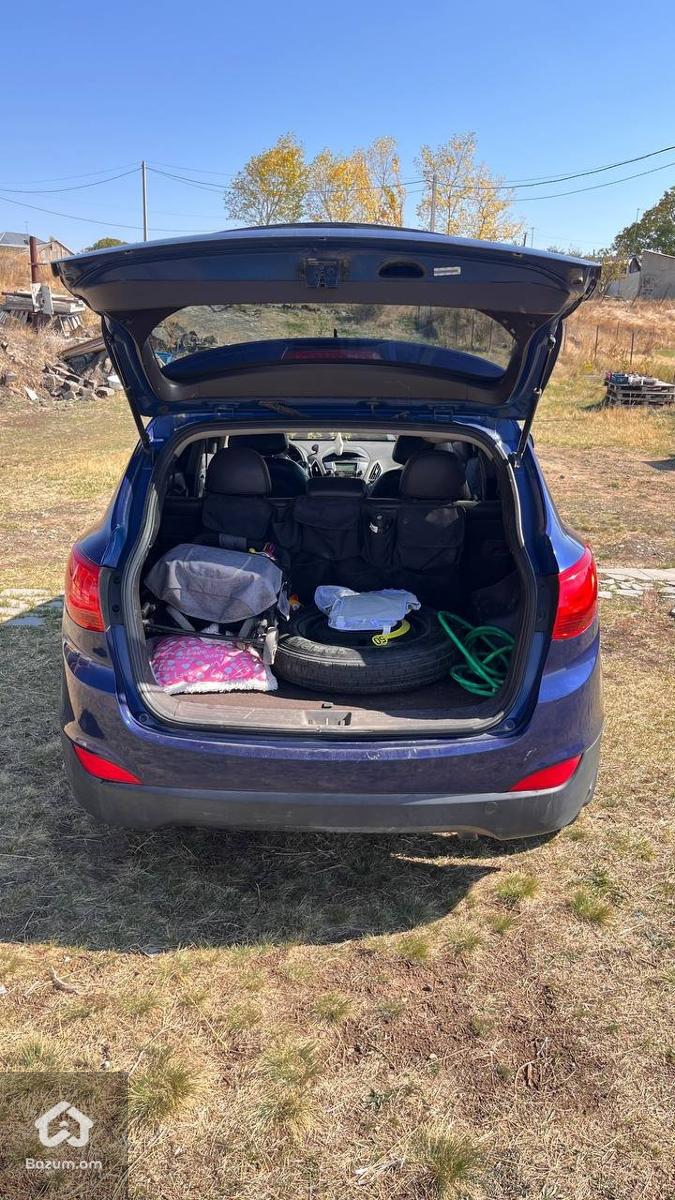 Hyundai Tucson - image 12