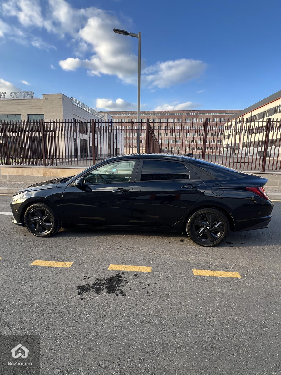 HYUNDAI ELANTRA 2021-20  - image 7