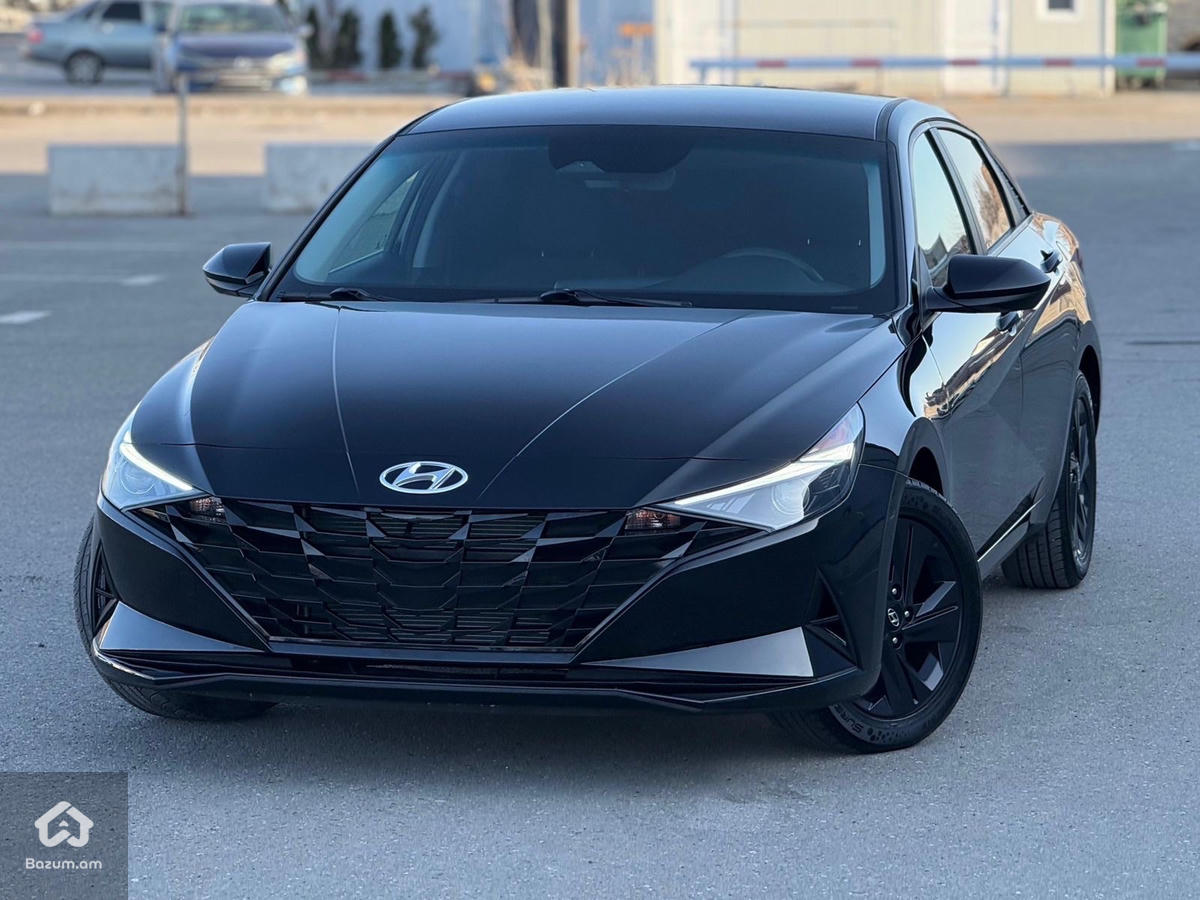 Hyundai Elantra - image 7