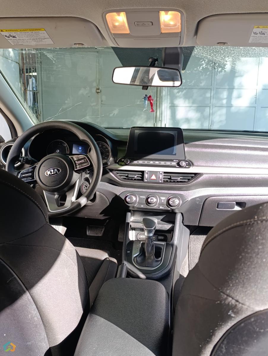 Kia Forte FE - image 9