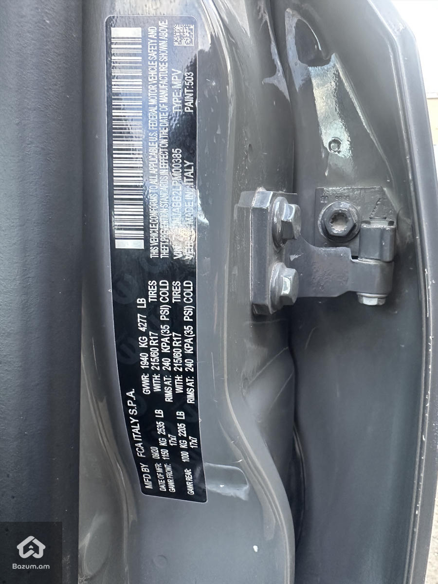 Jeep renegade 2020 - image 2
