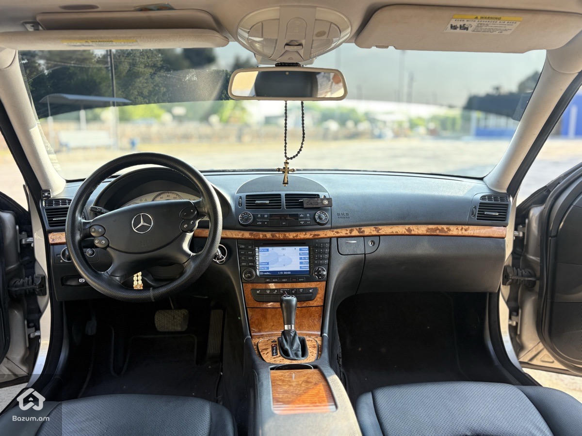 Mercedes e350 - image 6