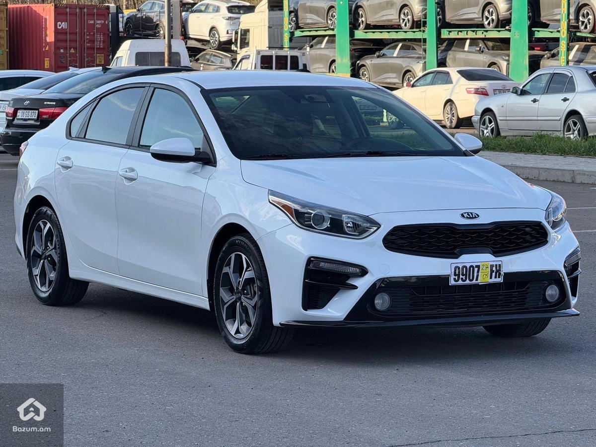 Kia. Forte - image 12
