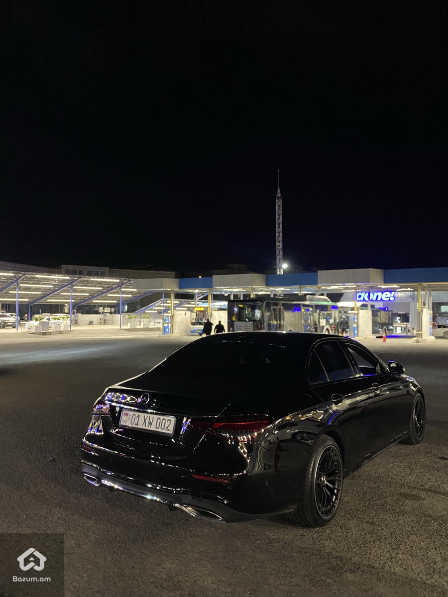 2021 Mercedes-Benz E350 Restyle - image 6