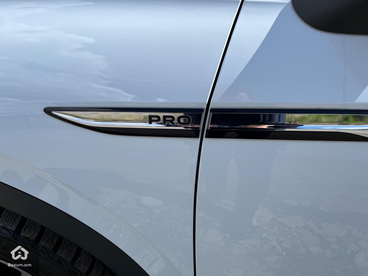 Volkswagen ID 4 X Pro - image 9