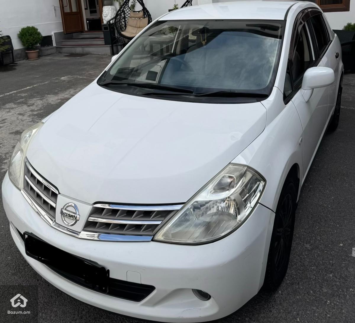 Nissan Tiida 2008