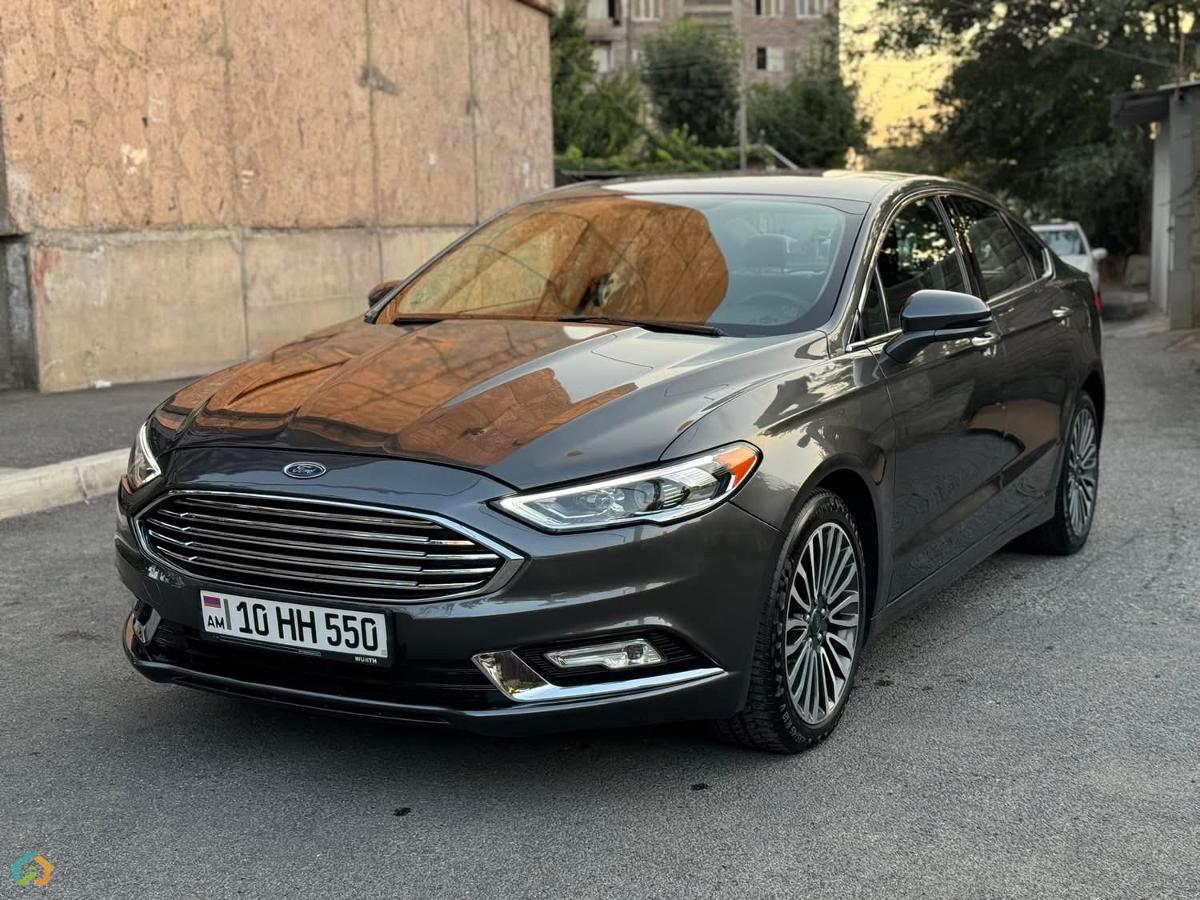 Ford Fusion - image 1