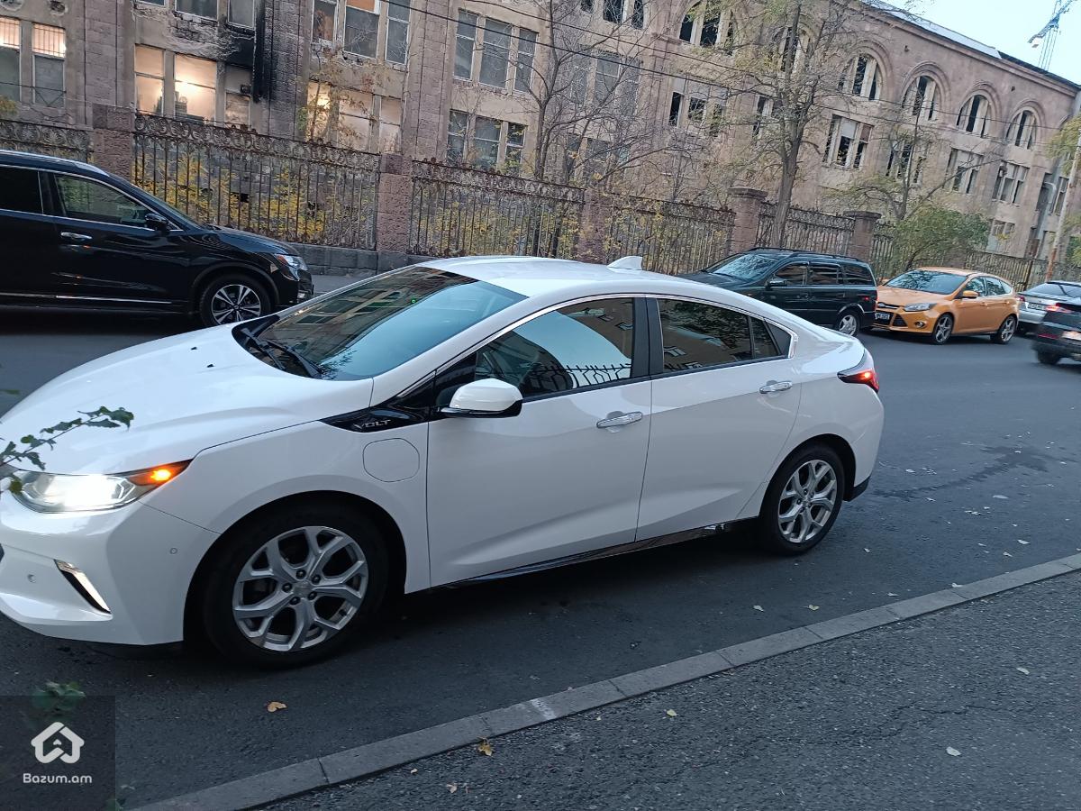 Chevrolet Volt 2 Premier .2017/2016 - image 15