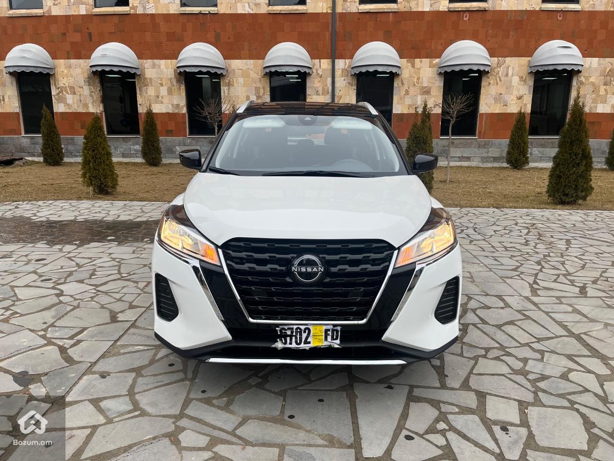 Nissan Kicks SV - image 2