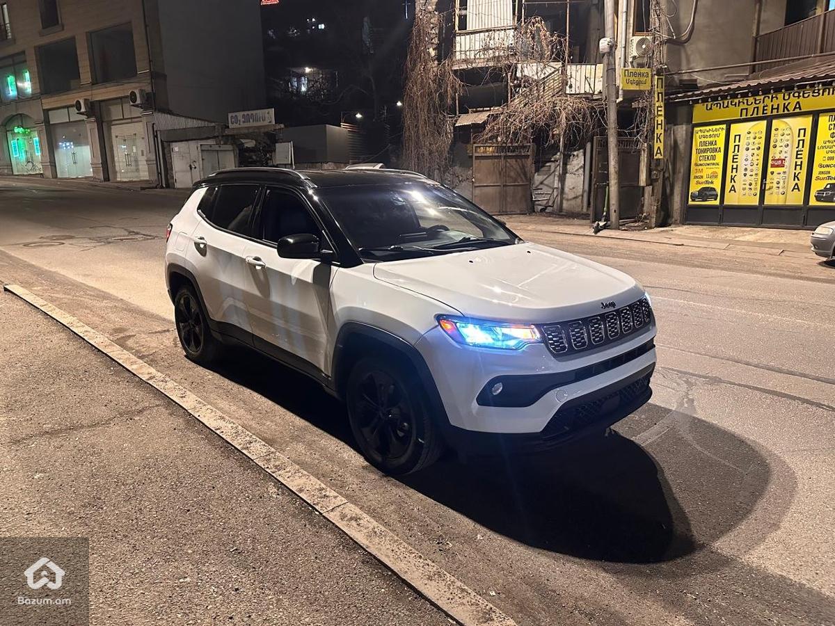 Jeep Compass Altitude 4×4