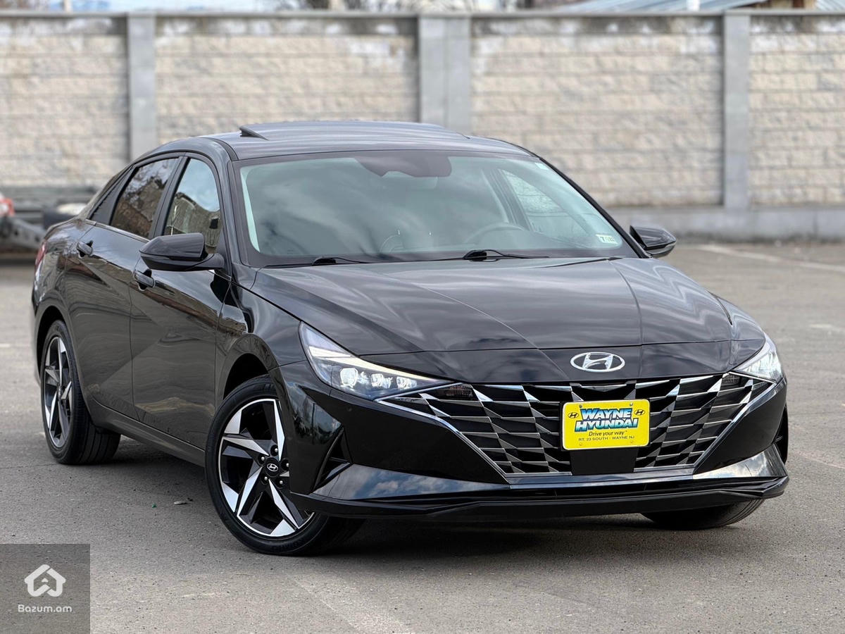 Hyundai Elantra - image 15
