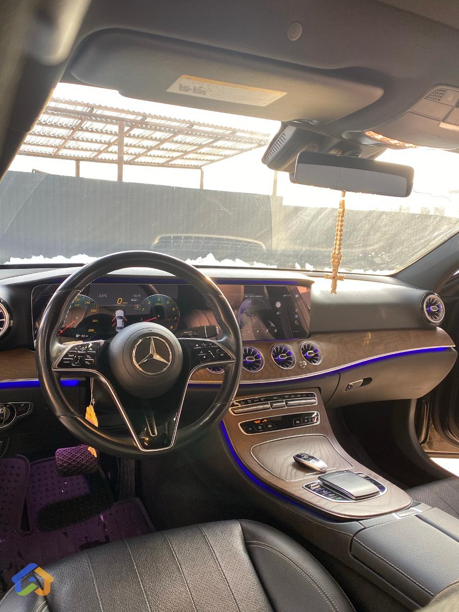 (2020-2021) Mercedes Benz E350  - image 14