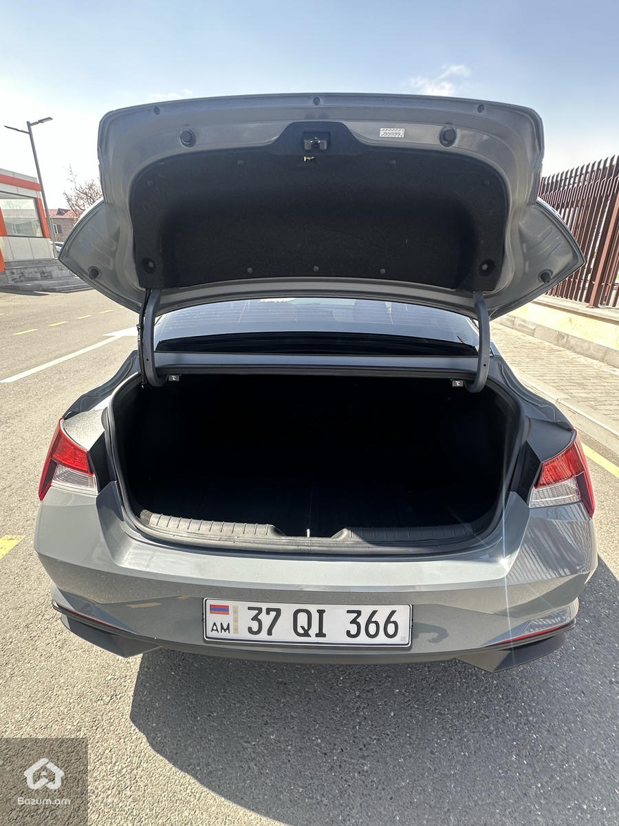 HYUNDAI ELANTRA 2022-21 - image 20