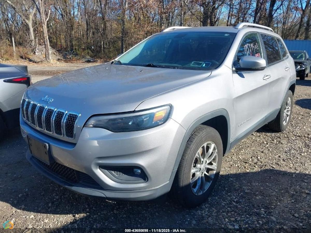 JEEP CHEROKEE - image 4