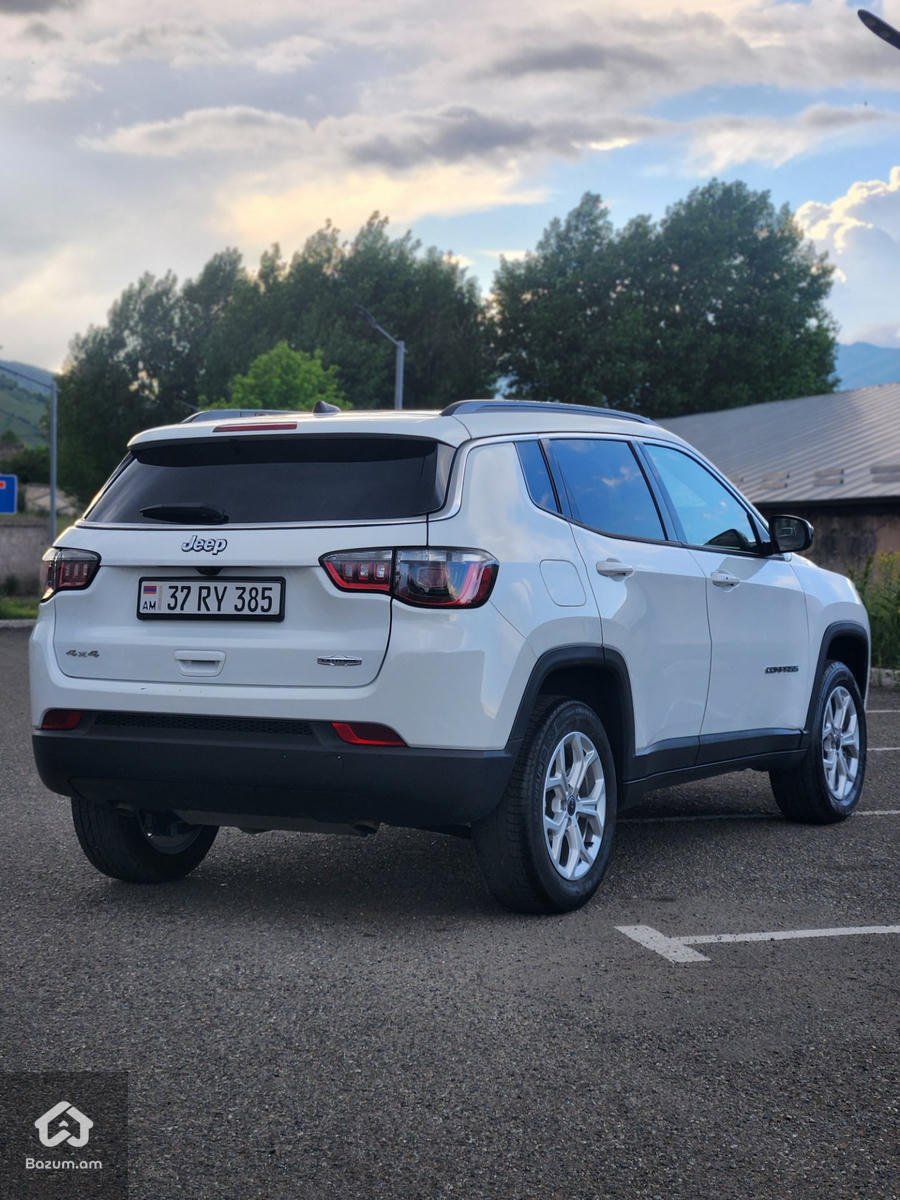 Jeep Compass  - image 4