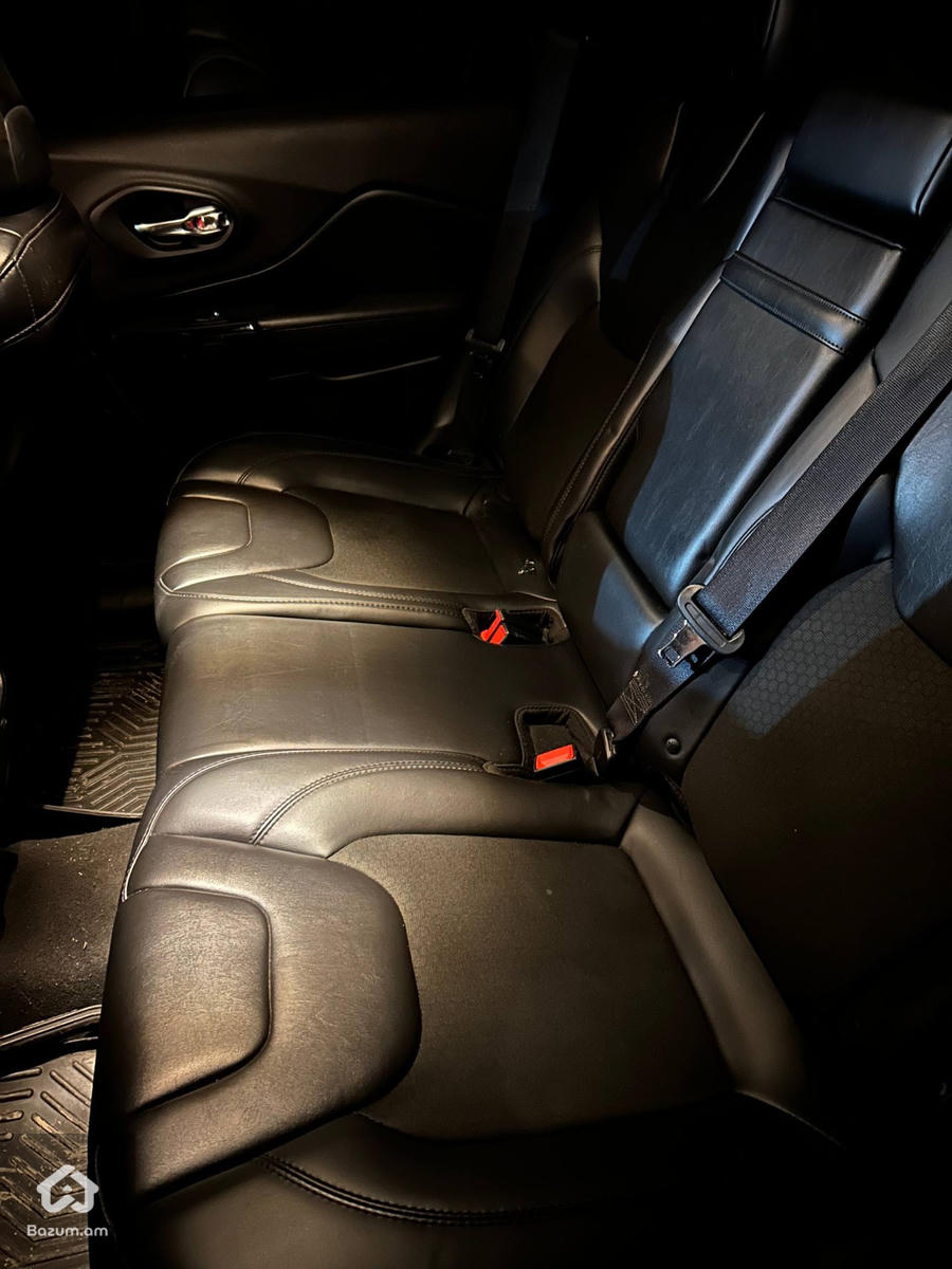 JEEP CHEROKEE 2019/2 2.4L - image 29