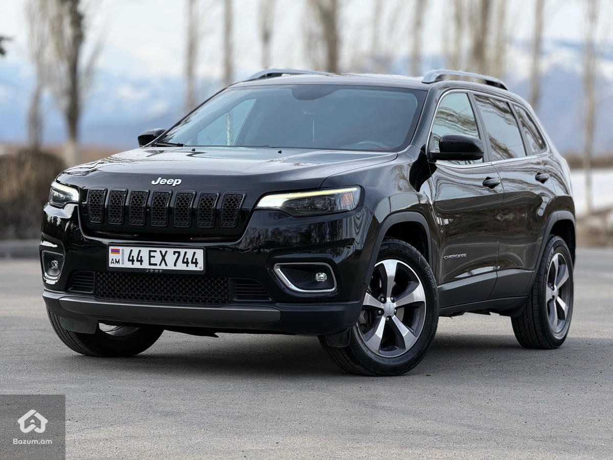 Jeep Cherokee Limited 3.2 - image 2