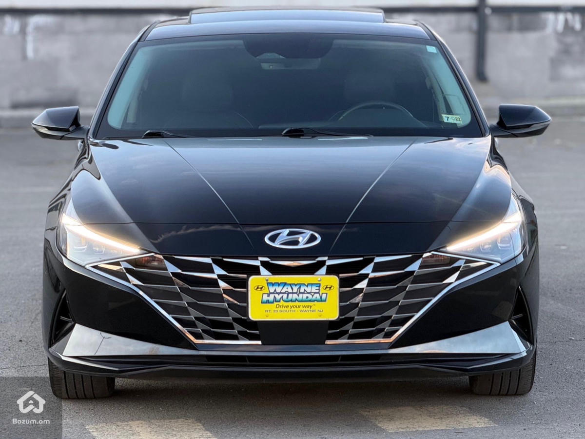 Hyundai Elantra - image 10