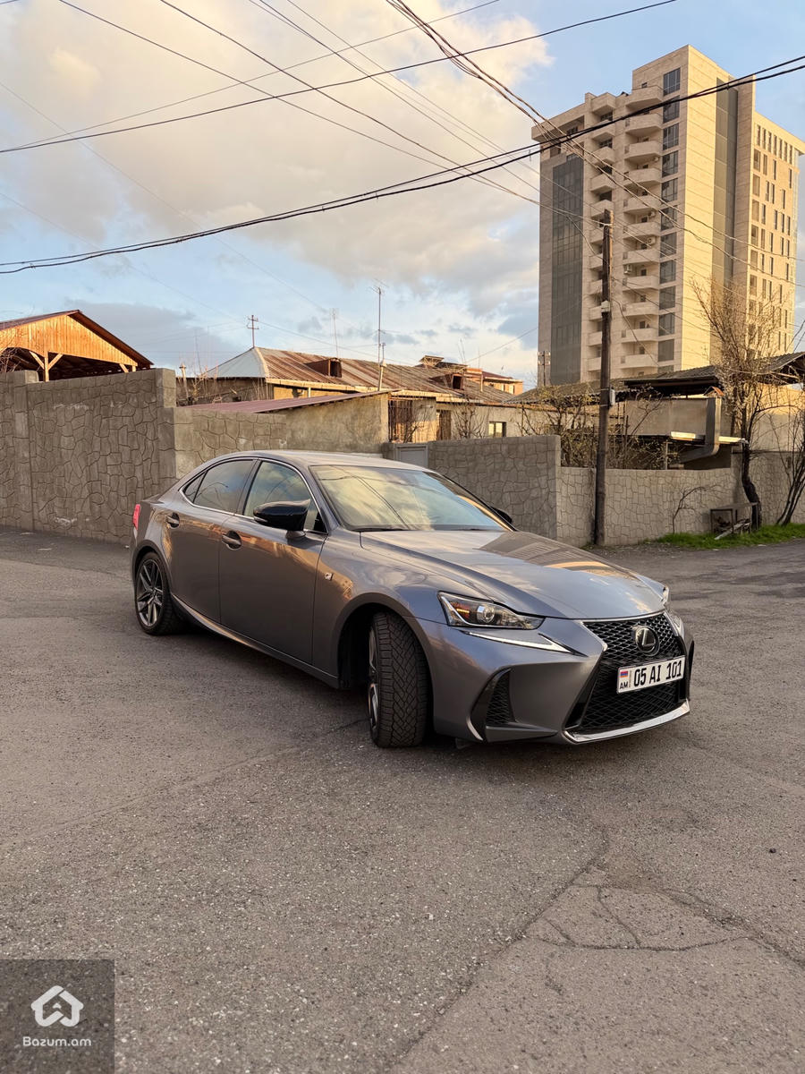 Lexus Is 300 F Sport  - image 6