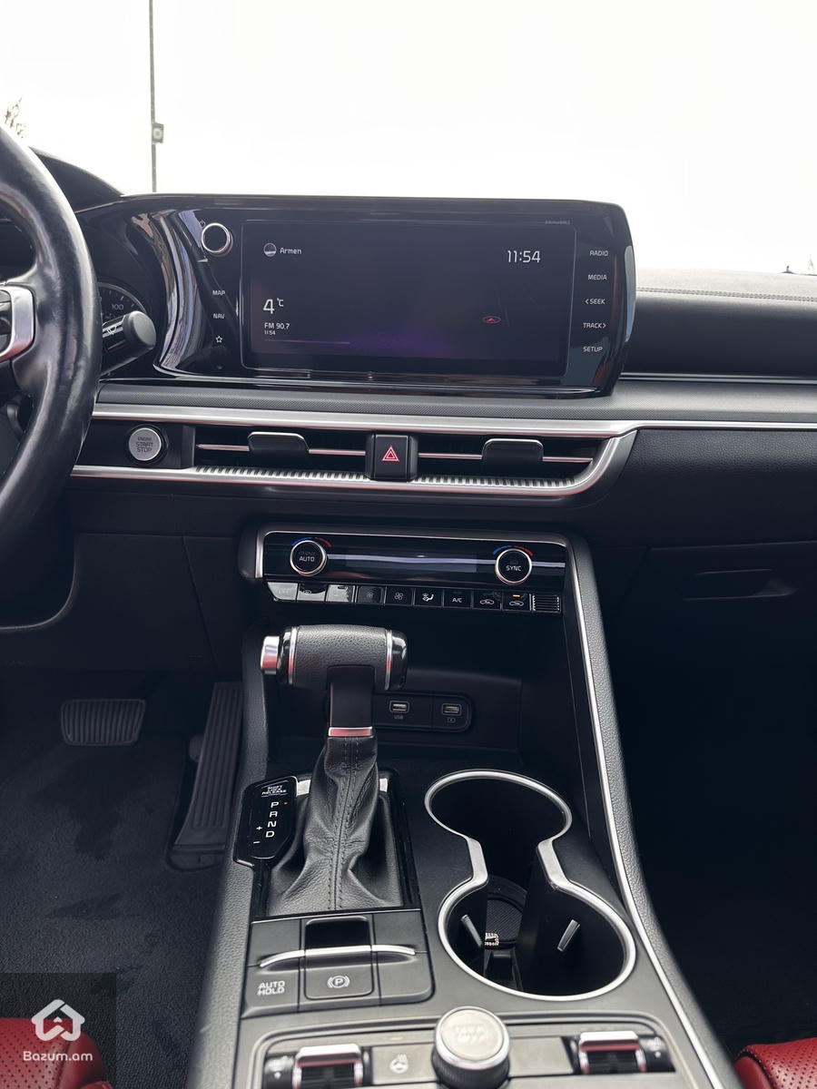 kia k5 GT Line AWD - image 9