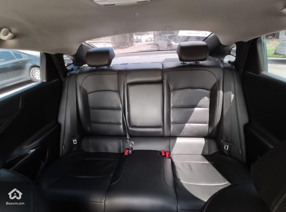 CHEVROLET MALIBU HYBRID  - image 7