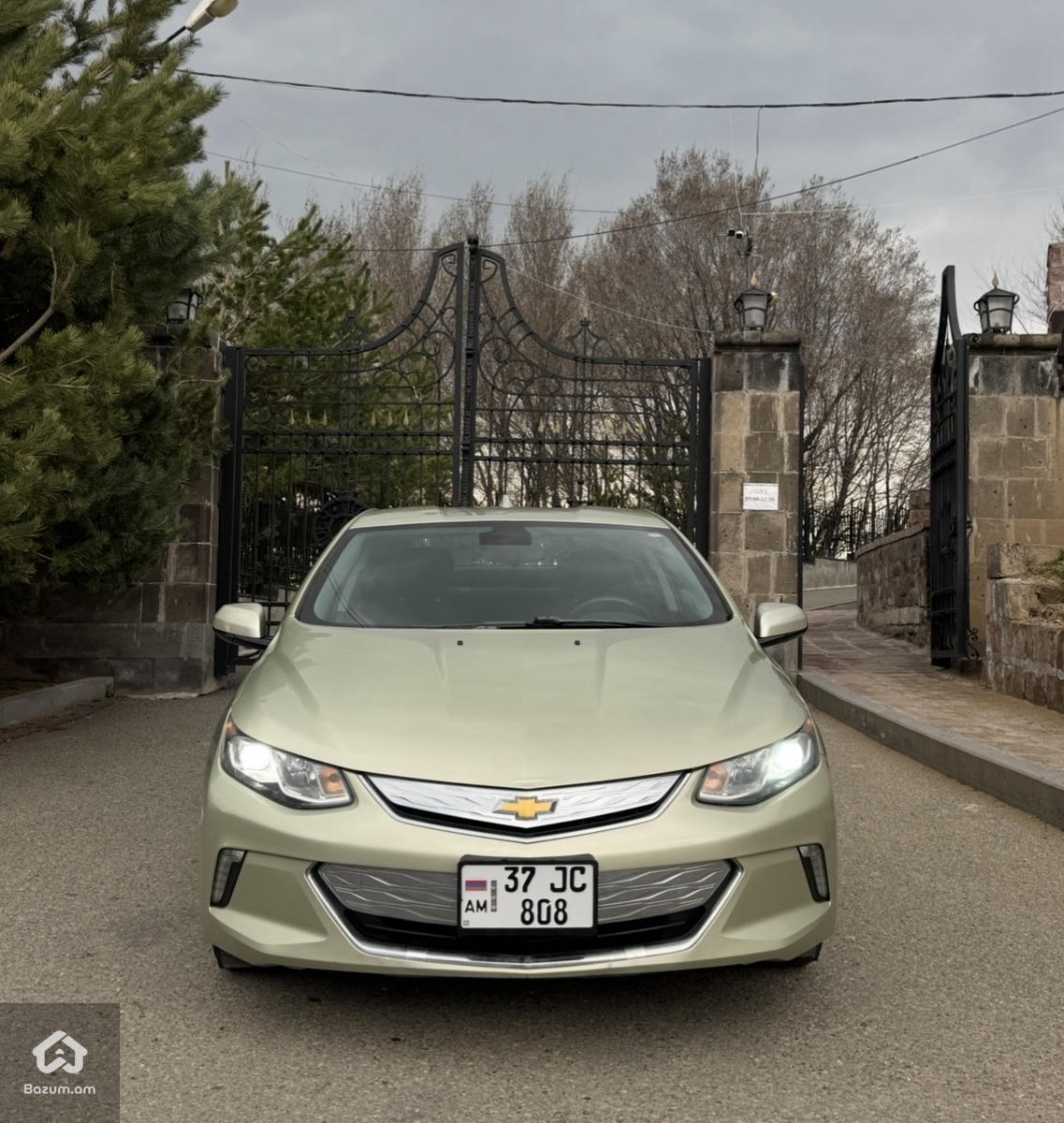 Chevrolet Volt 2 - image 5