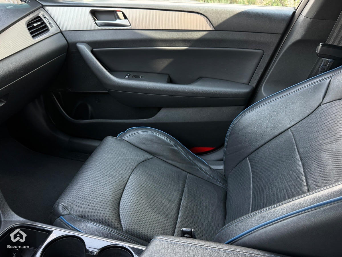 Hyundai Sonata  - image 9