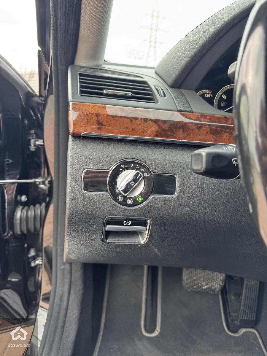 Mercedes Benz S550 - image 20