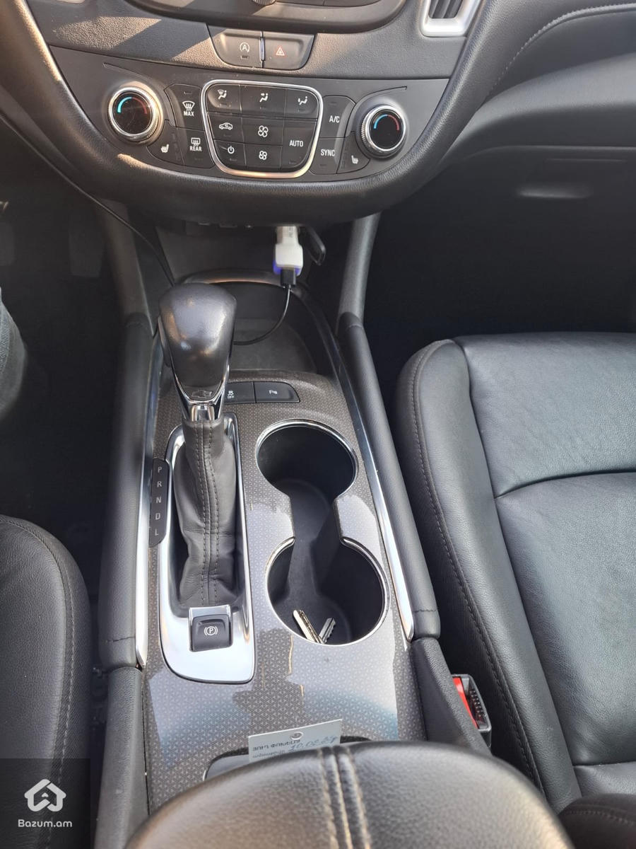 Chevrolet Malibu  - image 14