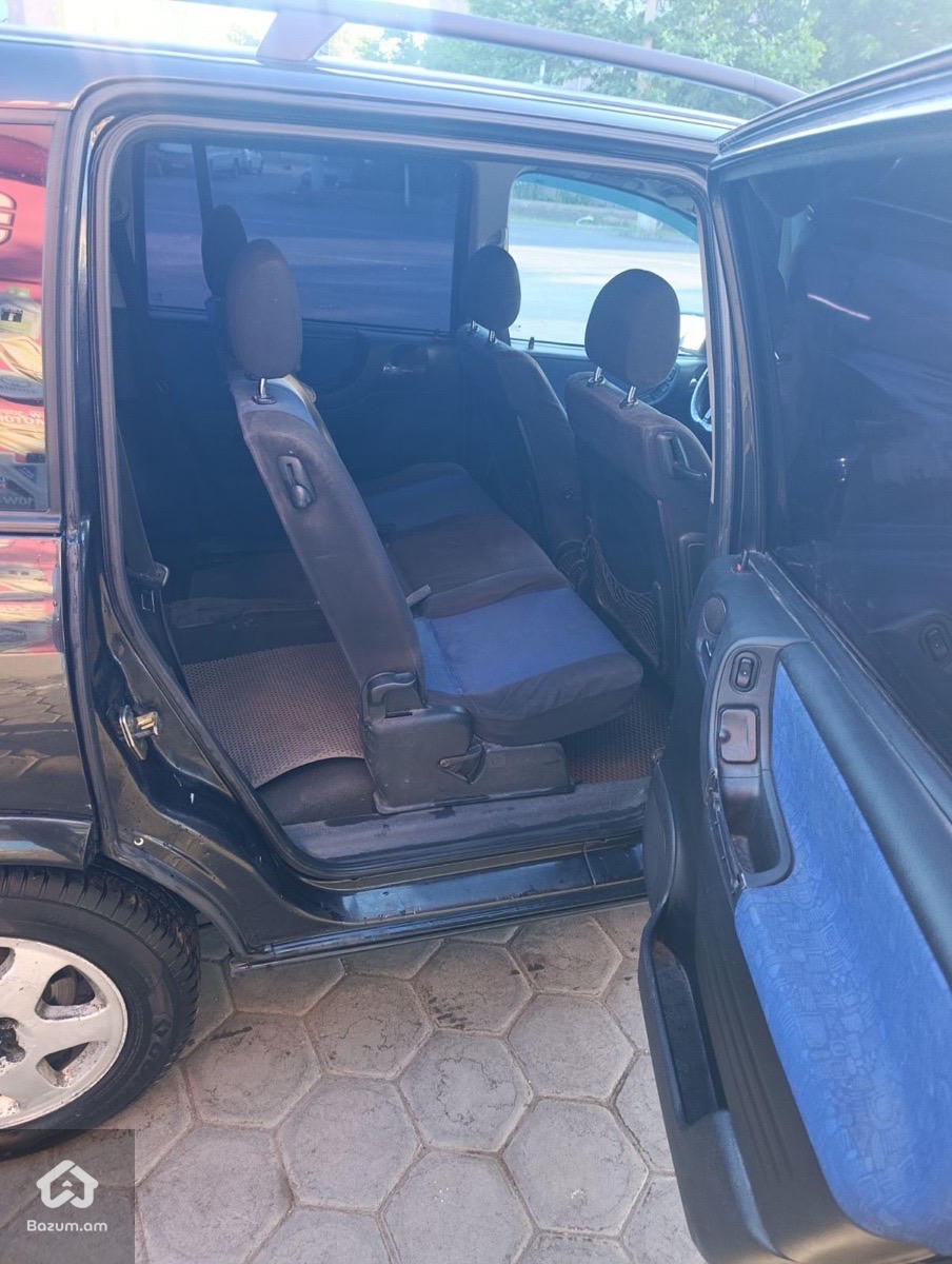 Opel Zafira - image 6