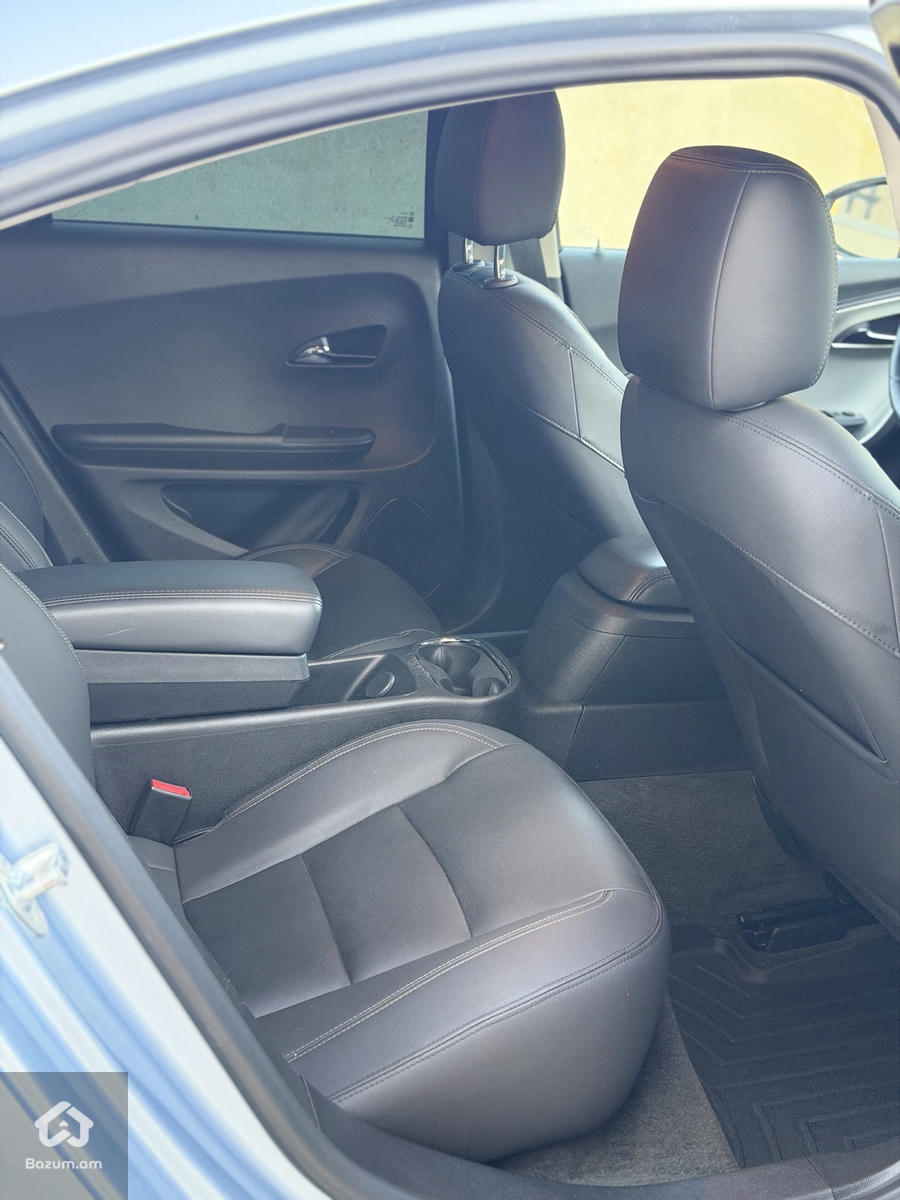 Chevrolet Volt 2013թ.  - image 10
